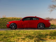 Dodge-Charger_2015_1280x960_wallpaper_06