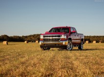 Chevrolet-Silverado_2016_1280x960_wallpaper_04