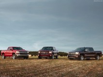 Chevrolet-Silverado_2016_1280x960_wallpaper_07