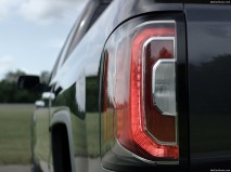 GMC-Sierra_2016_1280x960_wallpaper_07
