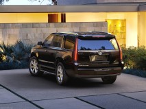 Cadillac-Escalade_2015_1280x960_wallpaper_07