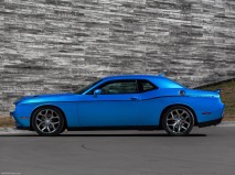 Dodge-Challenger_2015_1280x960_wallpaper_0b