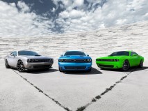 Dodge-Challenger_2015_1280x960_wallpaper_21