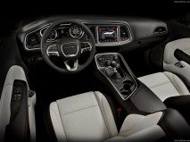 Dodge-Challenger_2015_1280x960_wallpaper_26