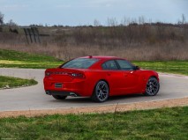 Dodge-Charger_2015_1280x960_wallpaper_0a