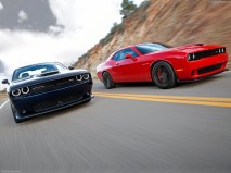 Dodge-Challenger_SRT_Hellcat_2015_1280x960_wallpaper_0a