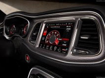 Dodge-Challenger_SRT_Hellcat_2015_1280x960_wallpaper_33