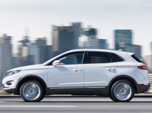 Lincoln-MKC_2015_1280x960_wallpaper_17